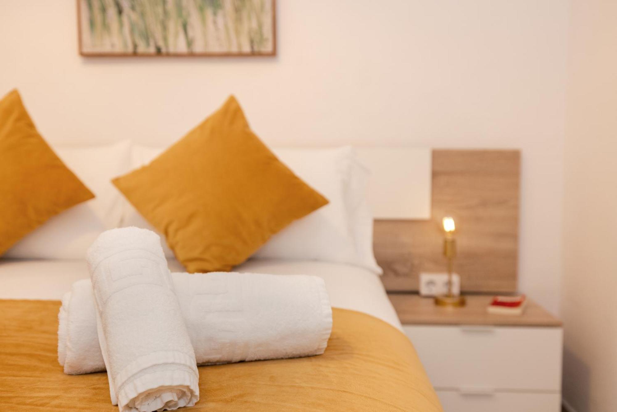 Apartamentos Trianasol Sevilla Eksteriør bilde